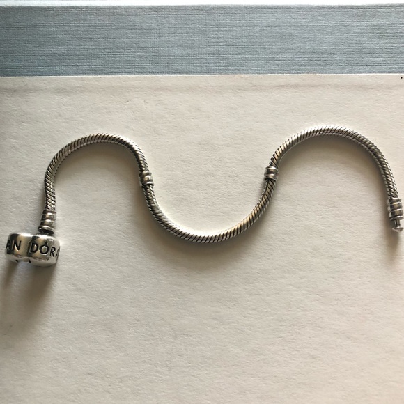 💕3/$85 PANDORA MOMENTS SNAKE CHAIN BRACELET 7.1” - Picture 3 of 10